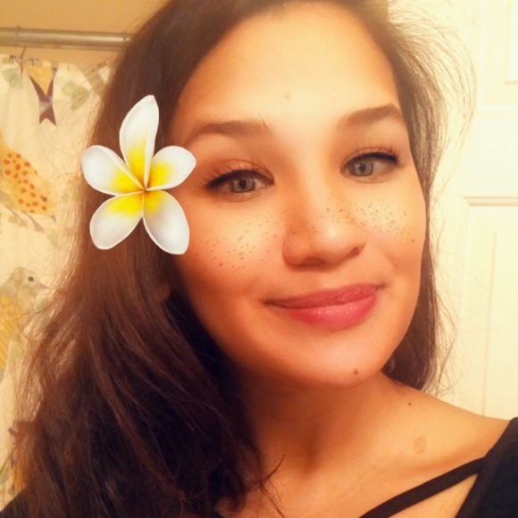 Meet your Posher, Mandy - Picture 3 of 10